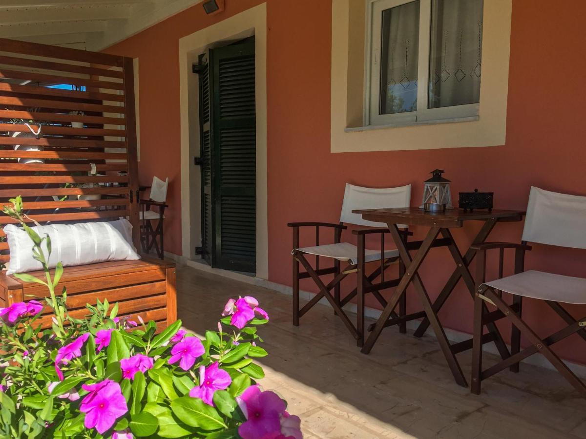 Apartment Nikodimos Garden