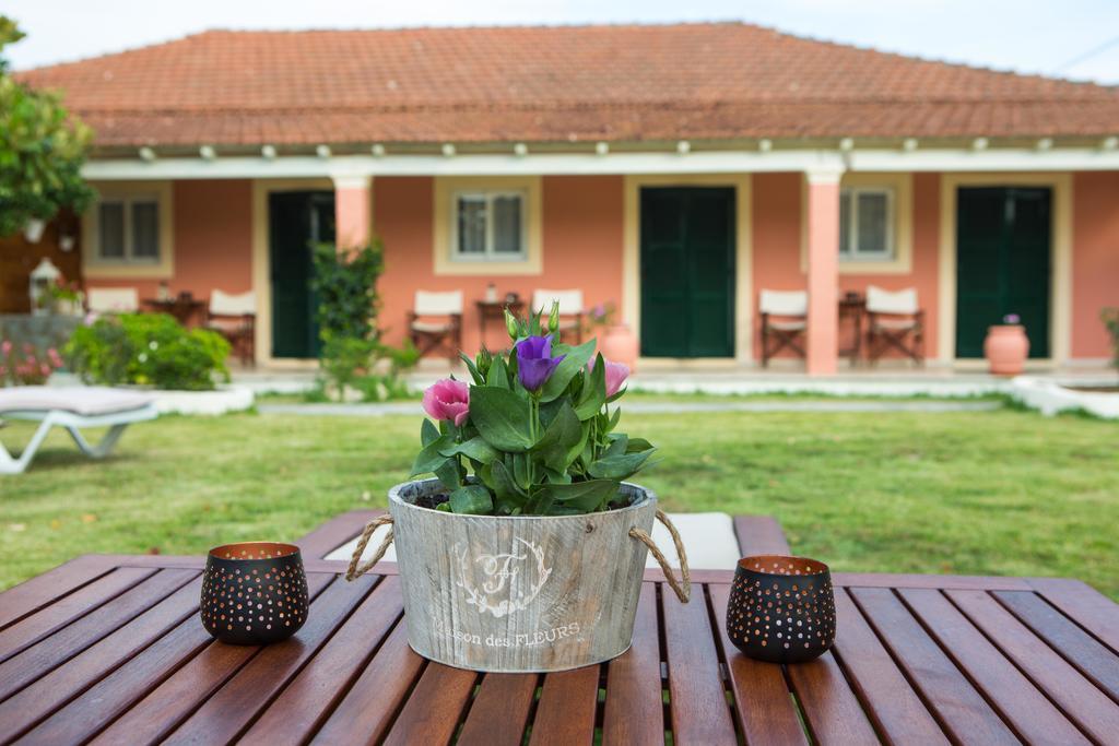 Nikodimos Garden * Agios Georgios (Corfu)